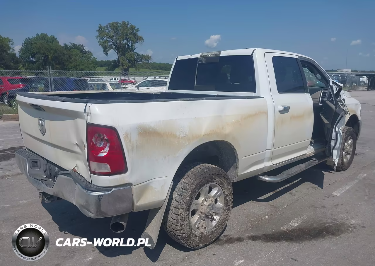 2011 Ram Ram 2500 Slt VIN:3D7UT2CLXBG554502 - 4