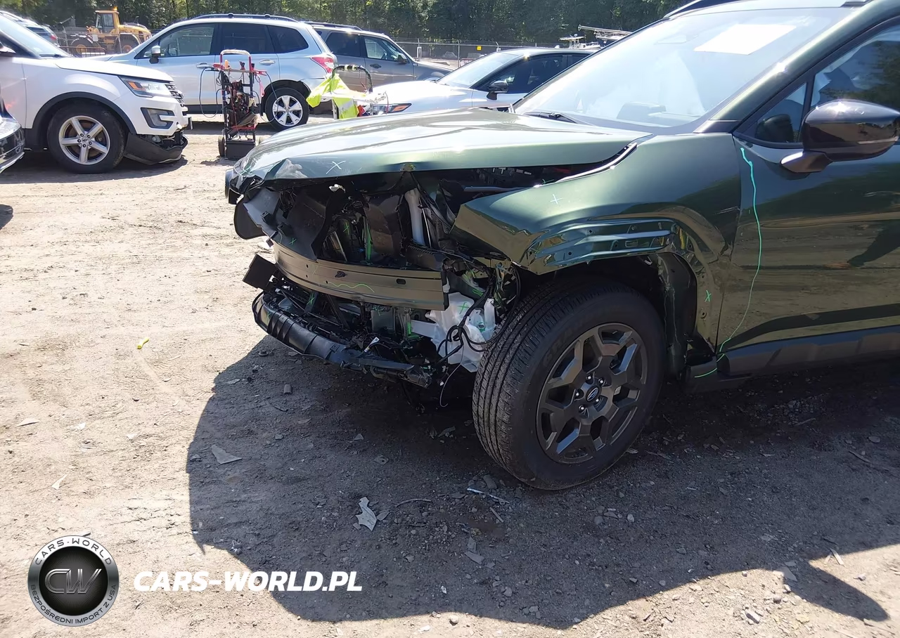 2026 Subaru Outback Premium VIN:JF2BUPAD7TY553565 - 5