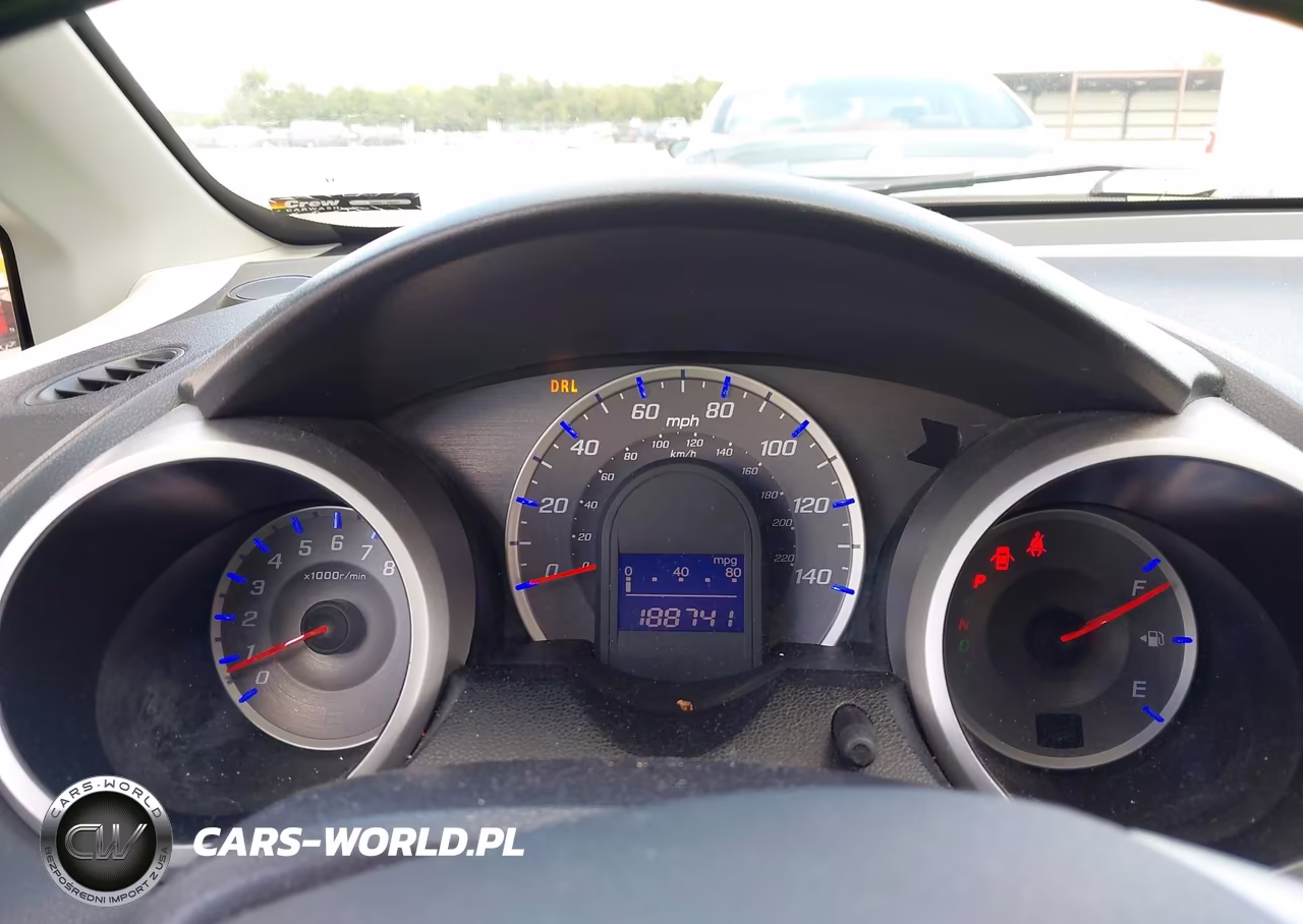 2010 Honda Fit Sport VIN:JHMGE8H45AC019244 - 7