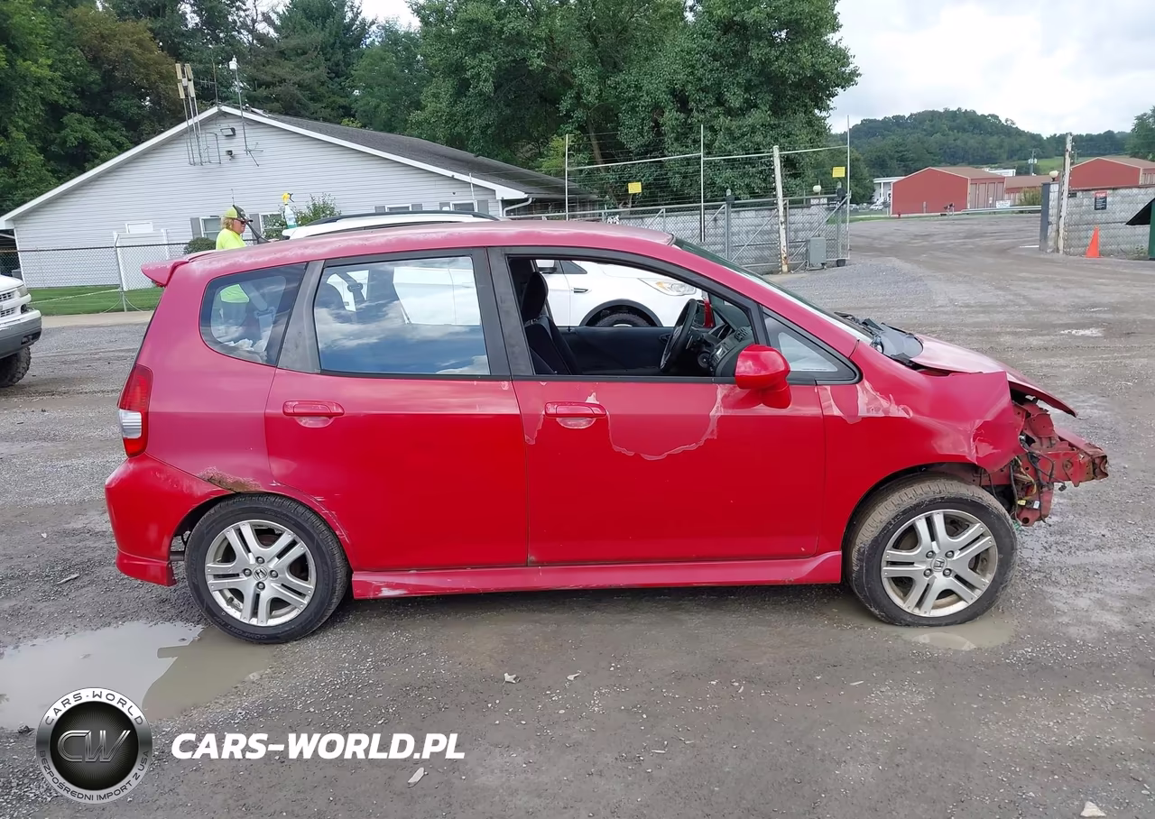 2007 Honda Fit Sport VIN:JHMGD38697S030298 - 13