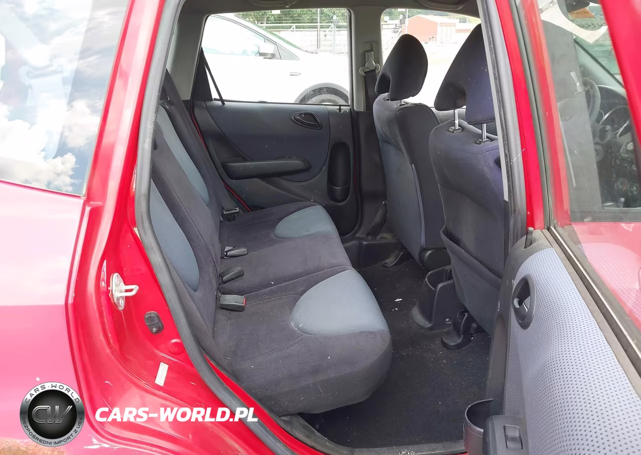 2007 Honda Fit Sport VIN:JHMGD38697S030298 - 8