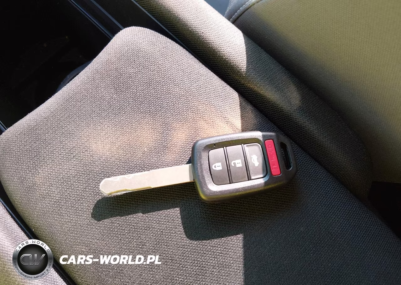 2018 Honda Civic Lx VIN:19XFC2F51JE028804 - 11
