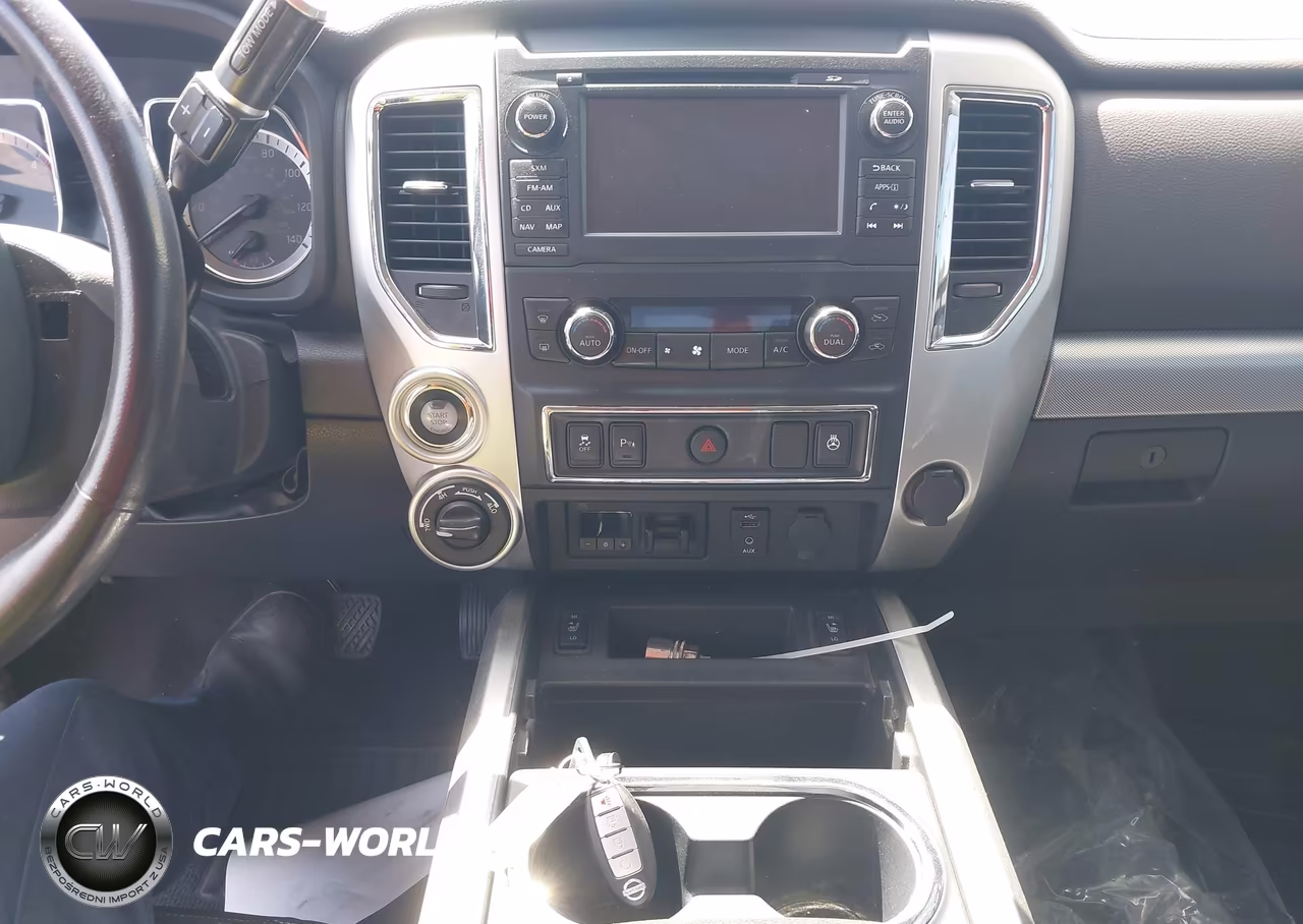 2016 Nissan Titan Xd Pro-4X Diesel VIN:1N6BA1F40GN505973 - 11