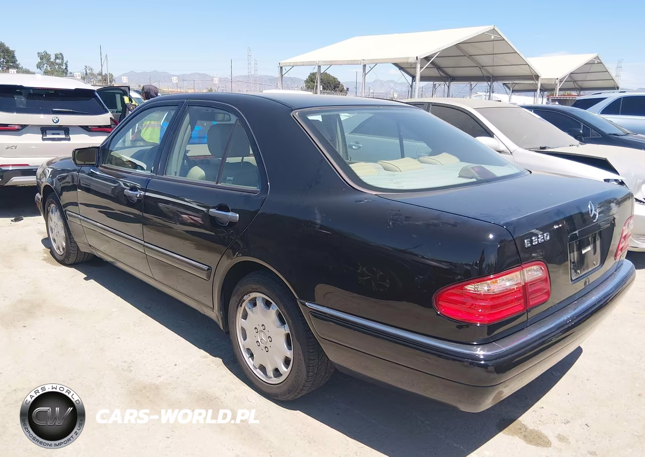 1998 Mercedes-Benz E 320 VIN:WDBJF65F2WA692346 - 3
