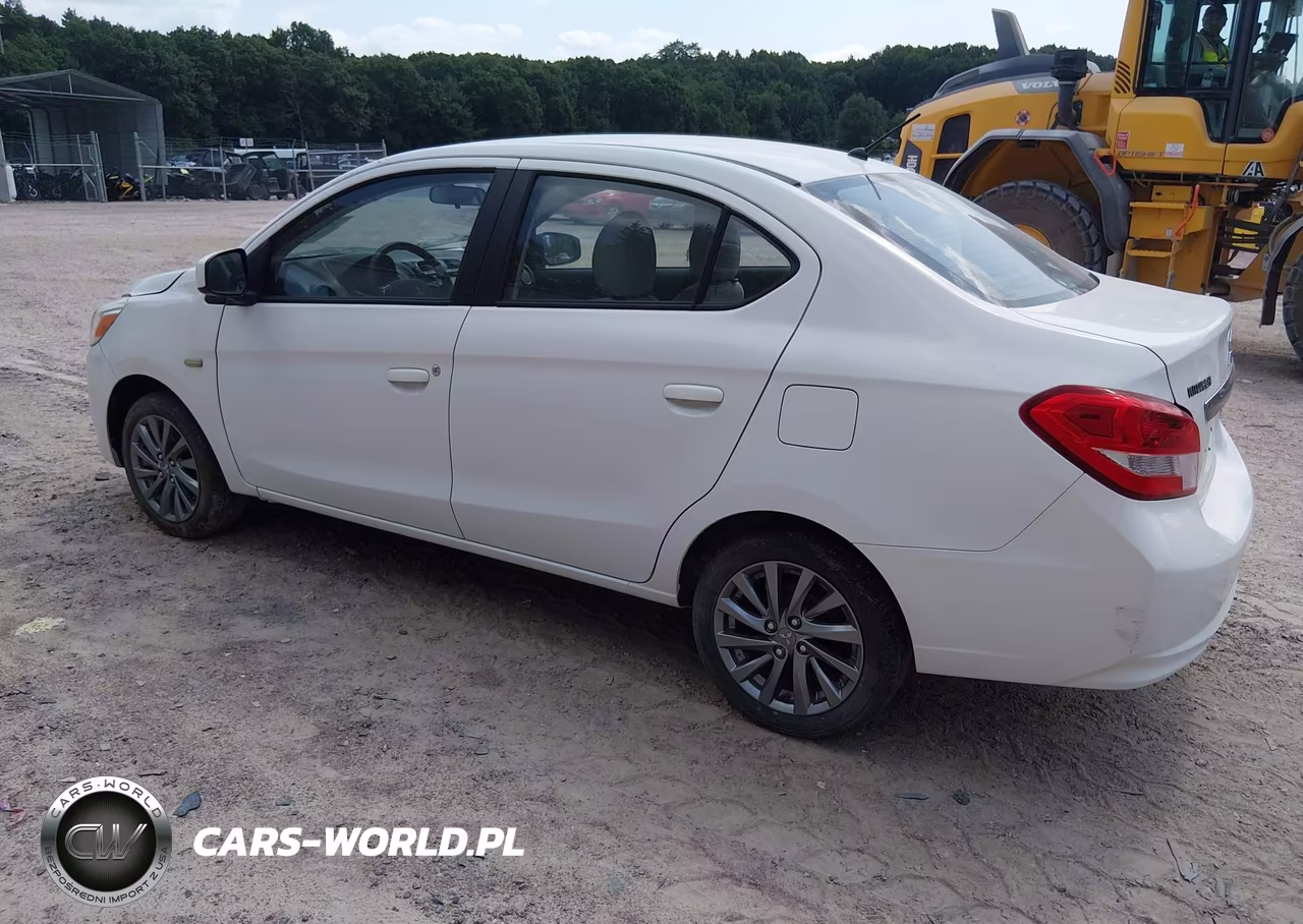 2018 Mitsubishi Mirage G4 Es VIN:ML32F3FJ0JHF01729 - 3