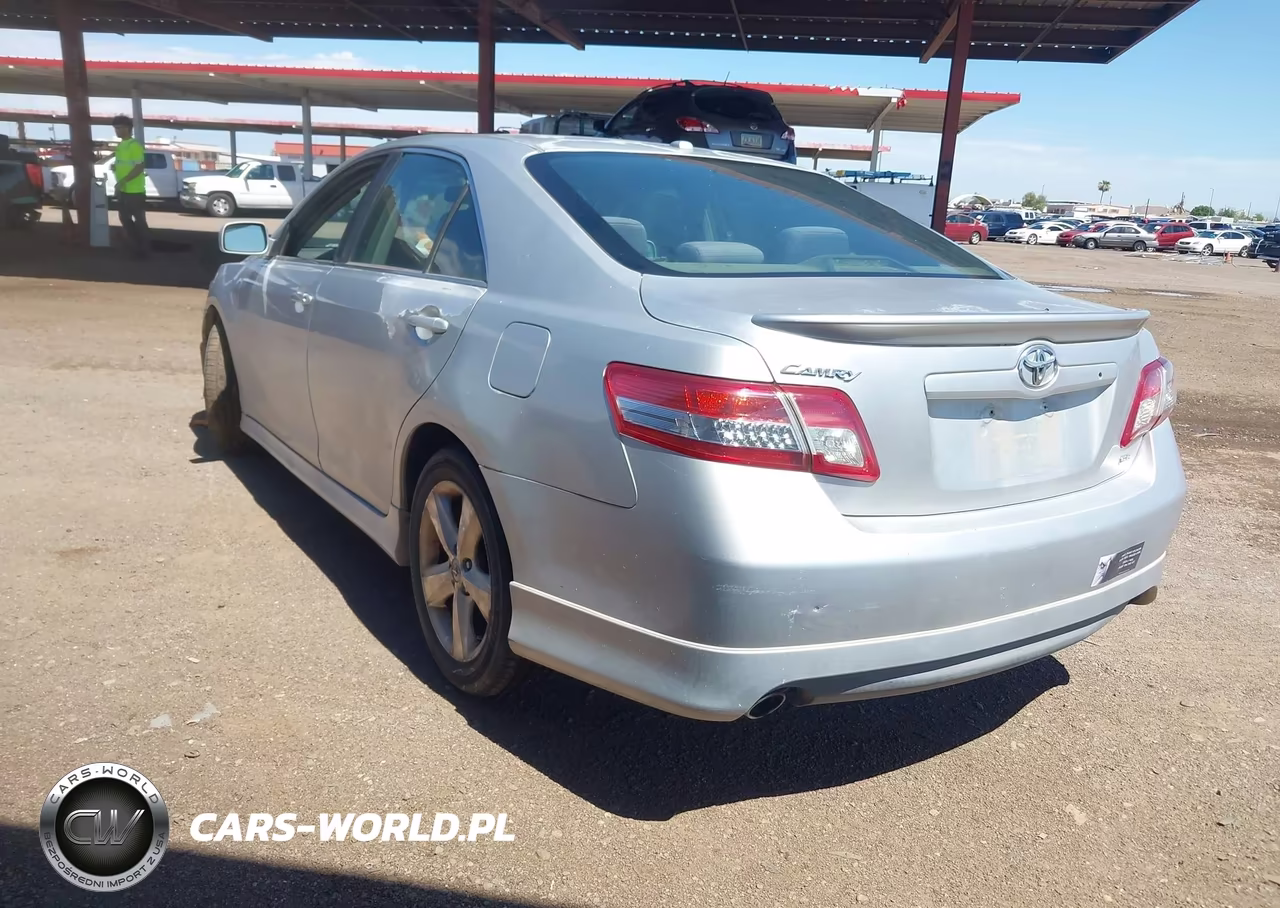 2010 Toyota Camry Se VIN:4T1BF3EK6AU519157 - 3