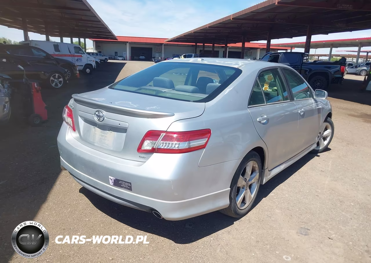 2010 Toyota Camry Se VIN:4T1BF3EK6AU519157 - 4