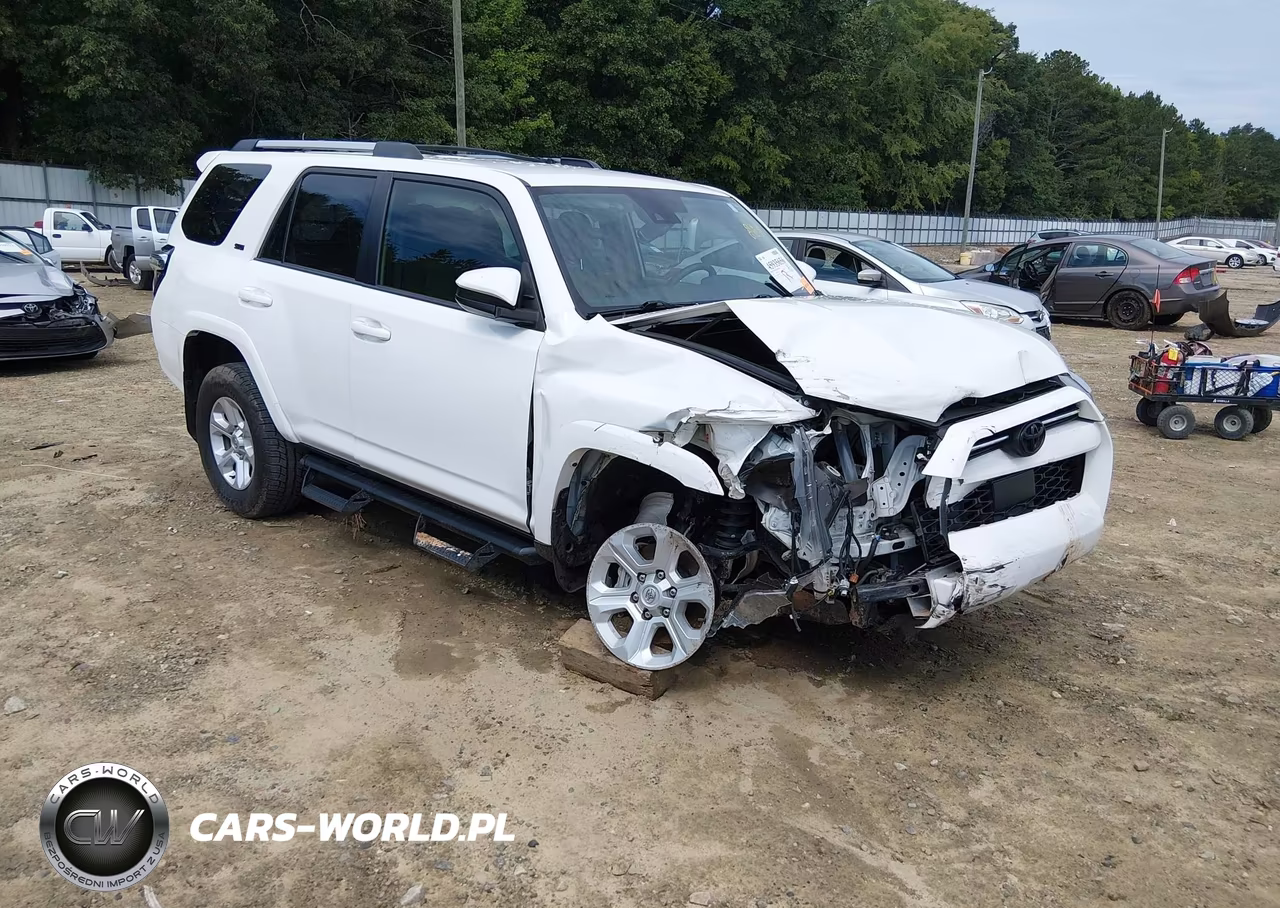 2022 Toyota 4Runner Sr5