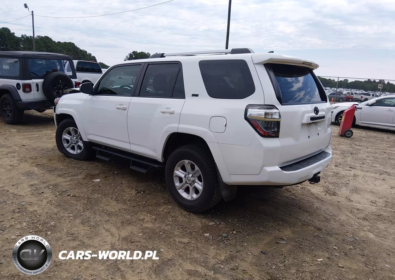 2022 Toyota 4Runner Sr5 VIN:JTEEU5JR8N5277800 - 3