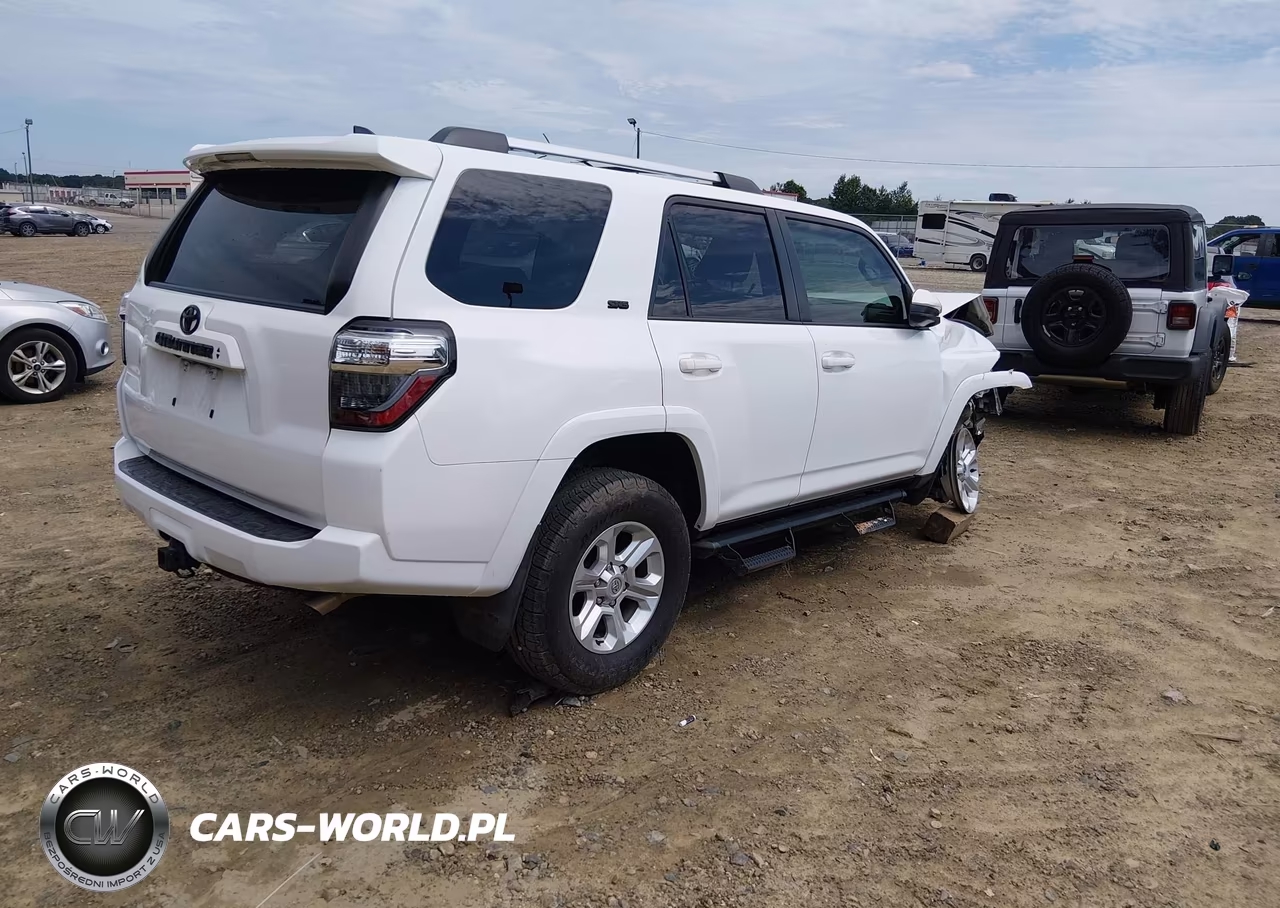 2022 Toyota 4Runner Sr5 VIN:JTEEU5JR8N5277800 - 4