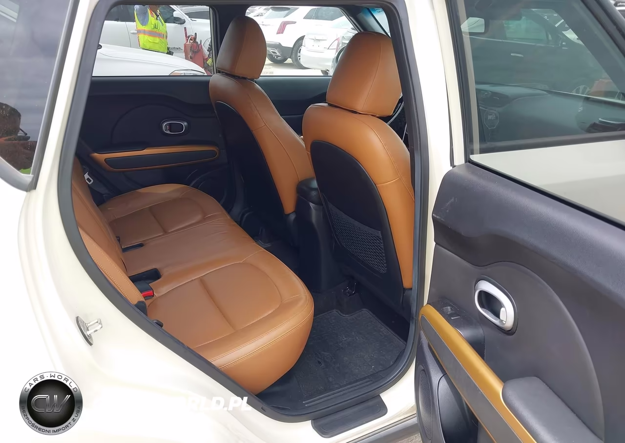 2015 Kia Soul ! VIN:KNDJX3A50F7152176 - 8