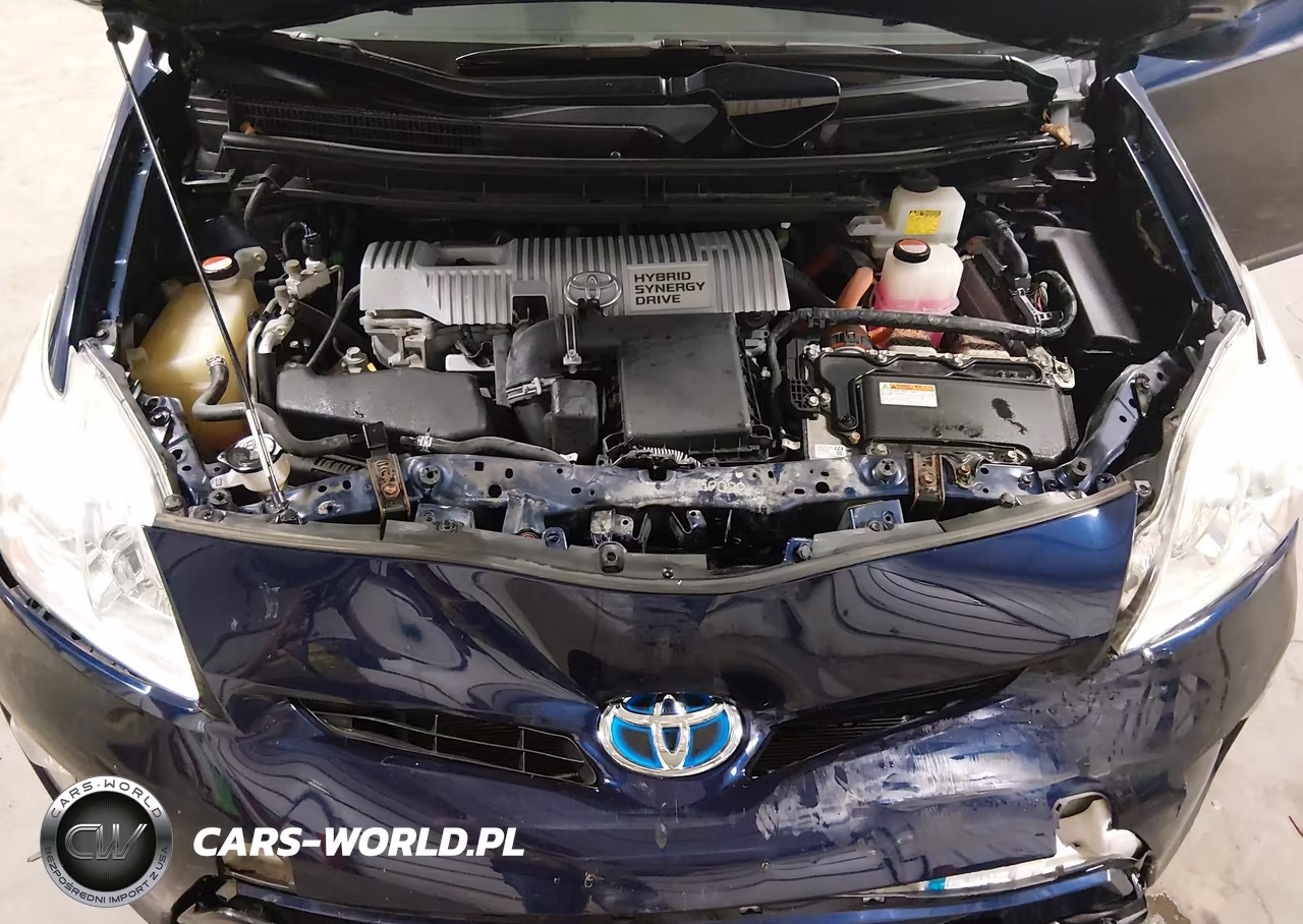 2015 Toyota Prius Two VIN:JTDKN3DU3F0413094 - 10