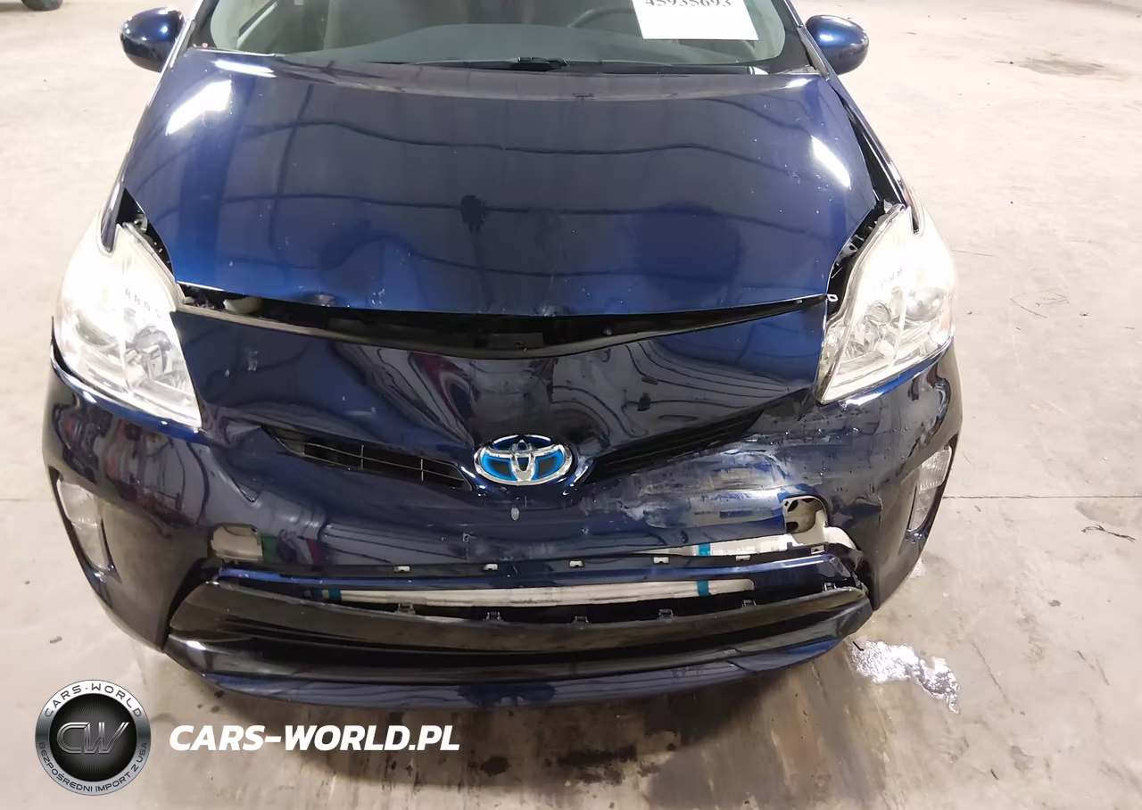 2015 Toyota Prius Two VIN:JTDKN3DU3F0413094 - 6