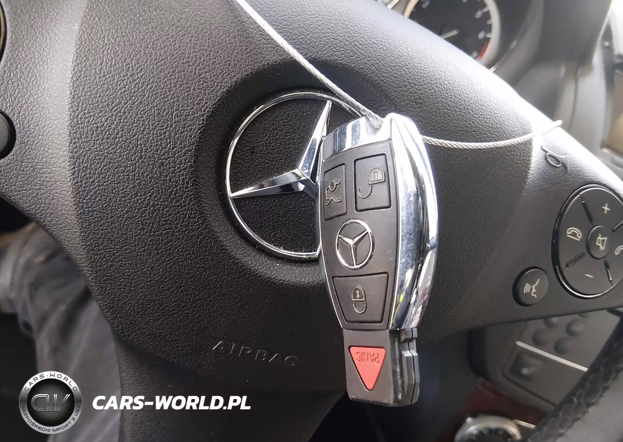 2011 Mercedes-Benz C 300 Luxury 4Matic-Sport 4Matic VIN:WDDGF8BB7BR150704 - 11