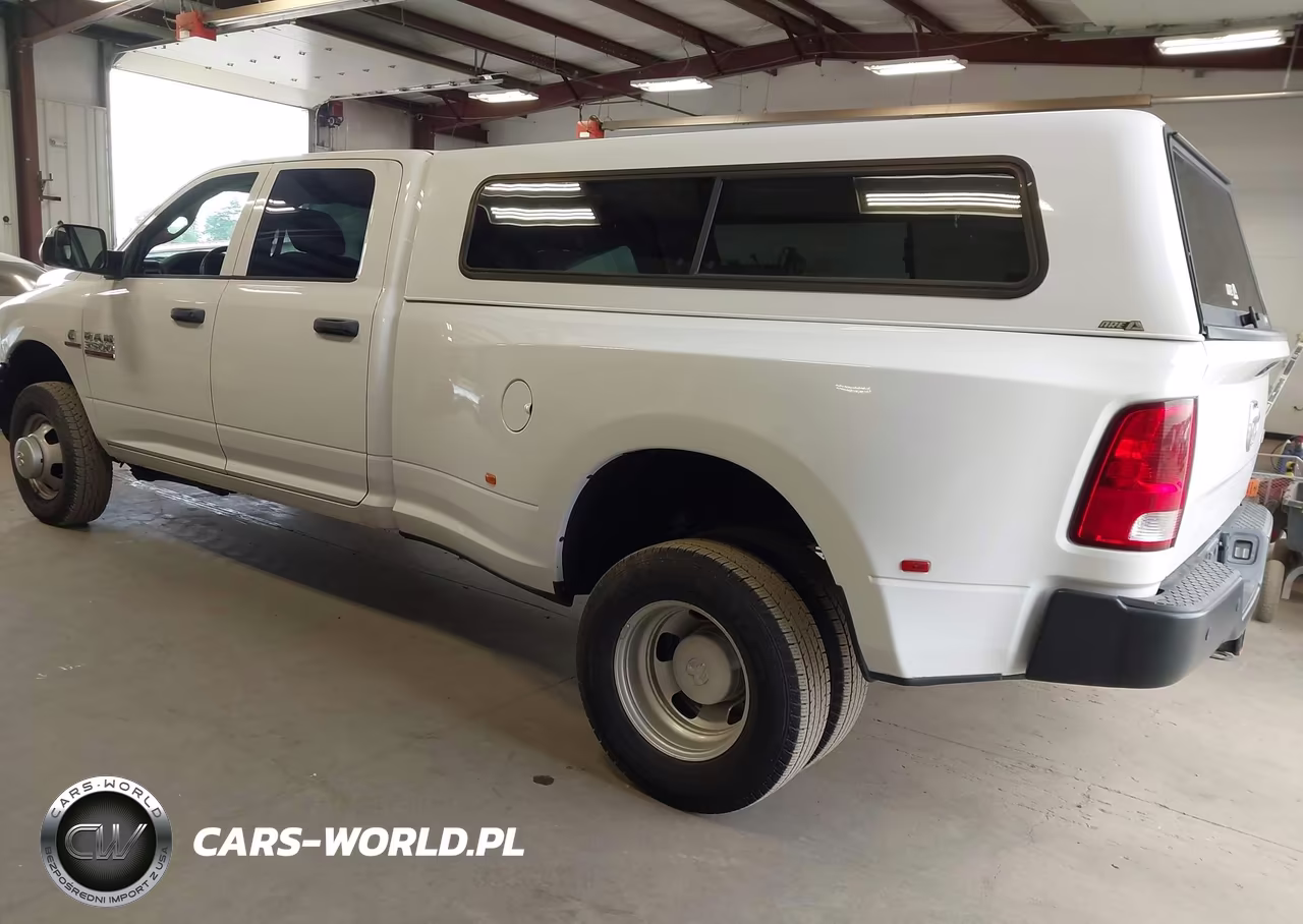 2017 Ram 3500 Tradesman 4X4 8' Box VIN:3C63RRGL5HG711232 - 3