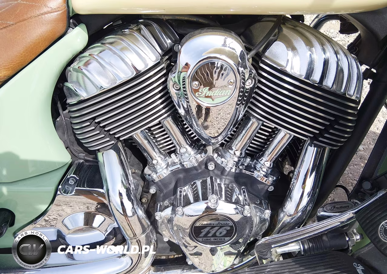 2017 Indian Motorcycle Co. Roadmaster VIN:56KTRAAA0H3349227 - 8