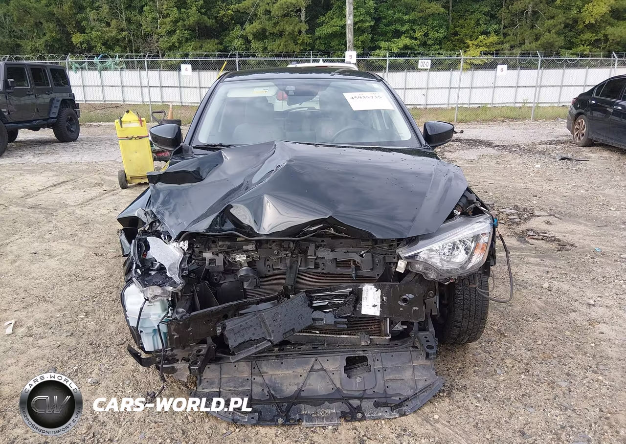 2020 Toyota Yaris Le VIN:3MYDLBJV5LY701885 - 13