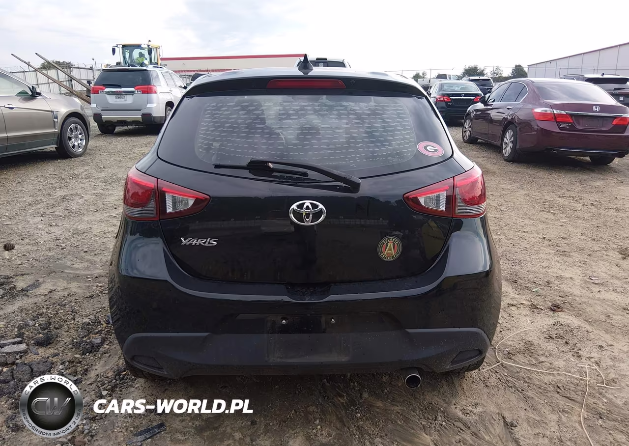 2020 Toyota Yaris Le VIN:3MYDLBJV5LY701885 - 17
