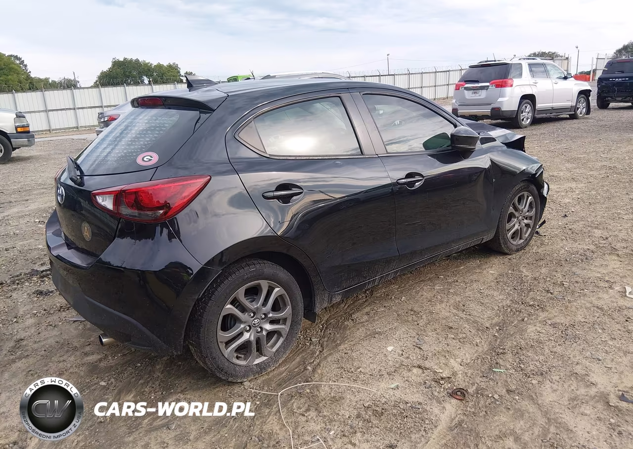 2020 Toyota Yaris Le VIN:3MYDLBJV5LY701885 - 4
