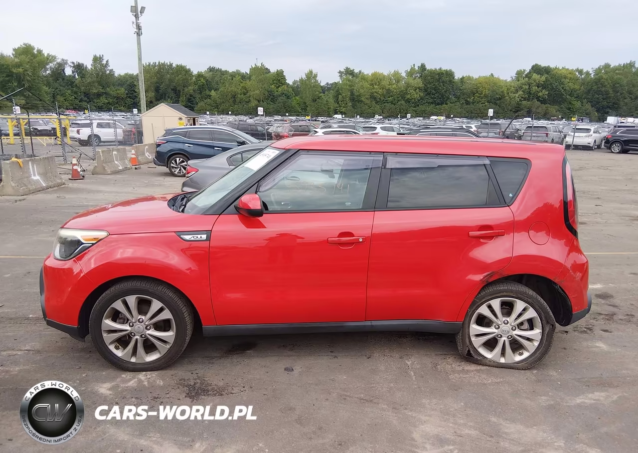 2015 Kia Soul + VIN:KNDJP3A57F7797777 - 14