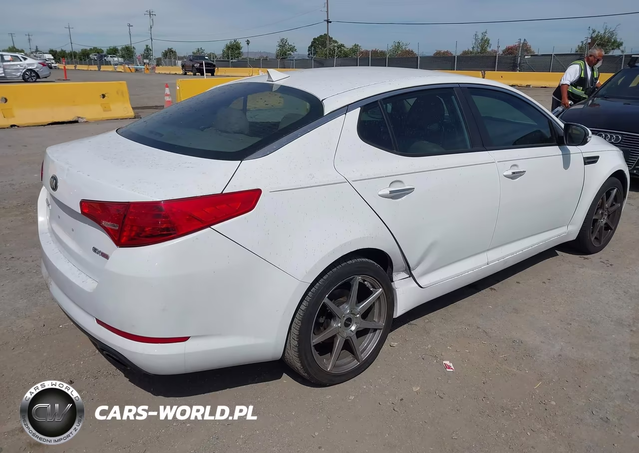 2013 Kia Optima Ex VIN:5XXGN4A75DG134056 - 4