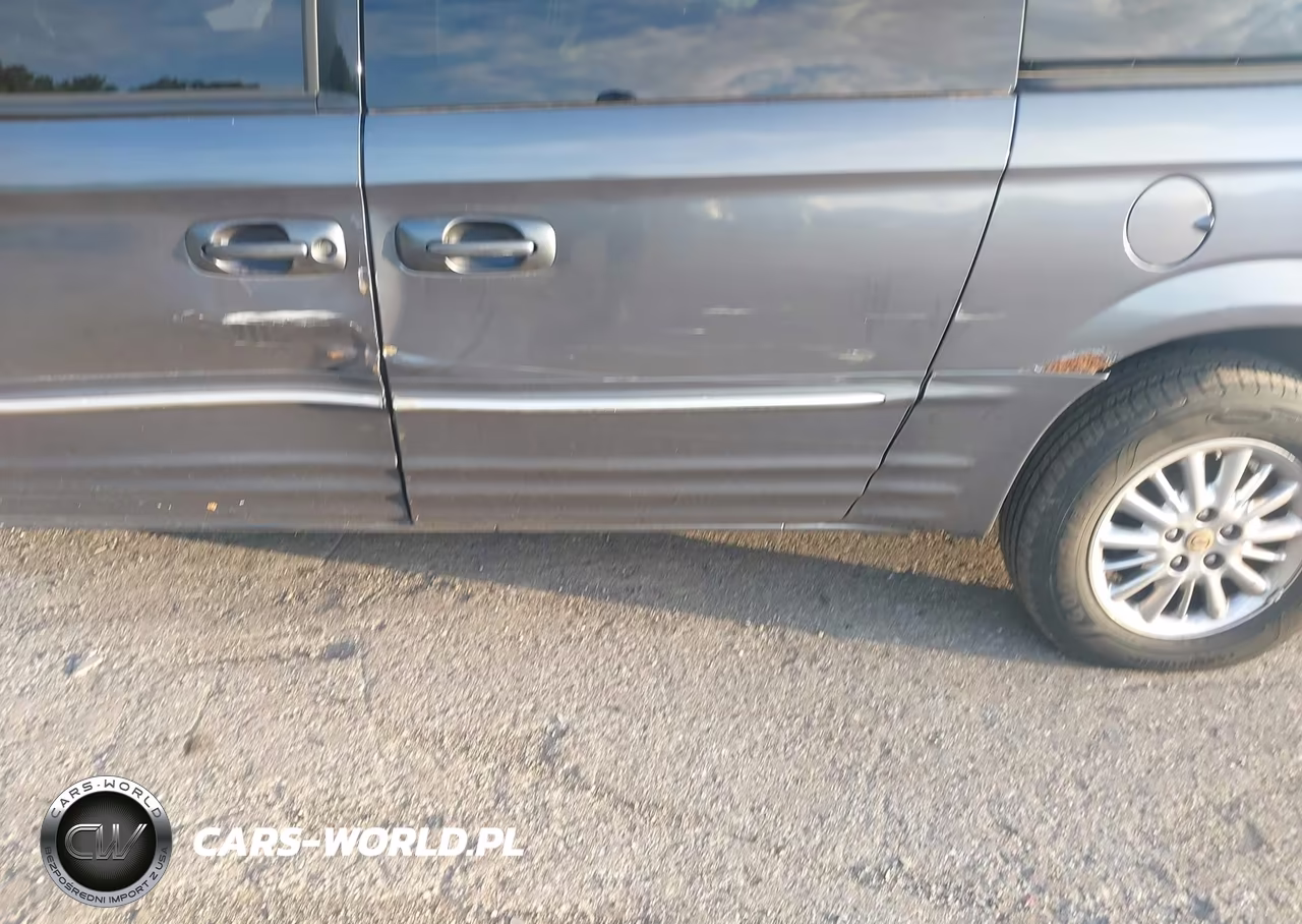 2002 Chrysler Town & Country Limited VIN:2C8GP64L82R564343 - 6