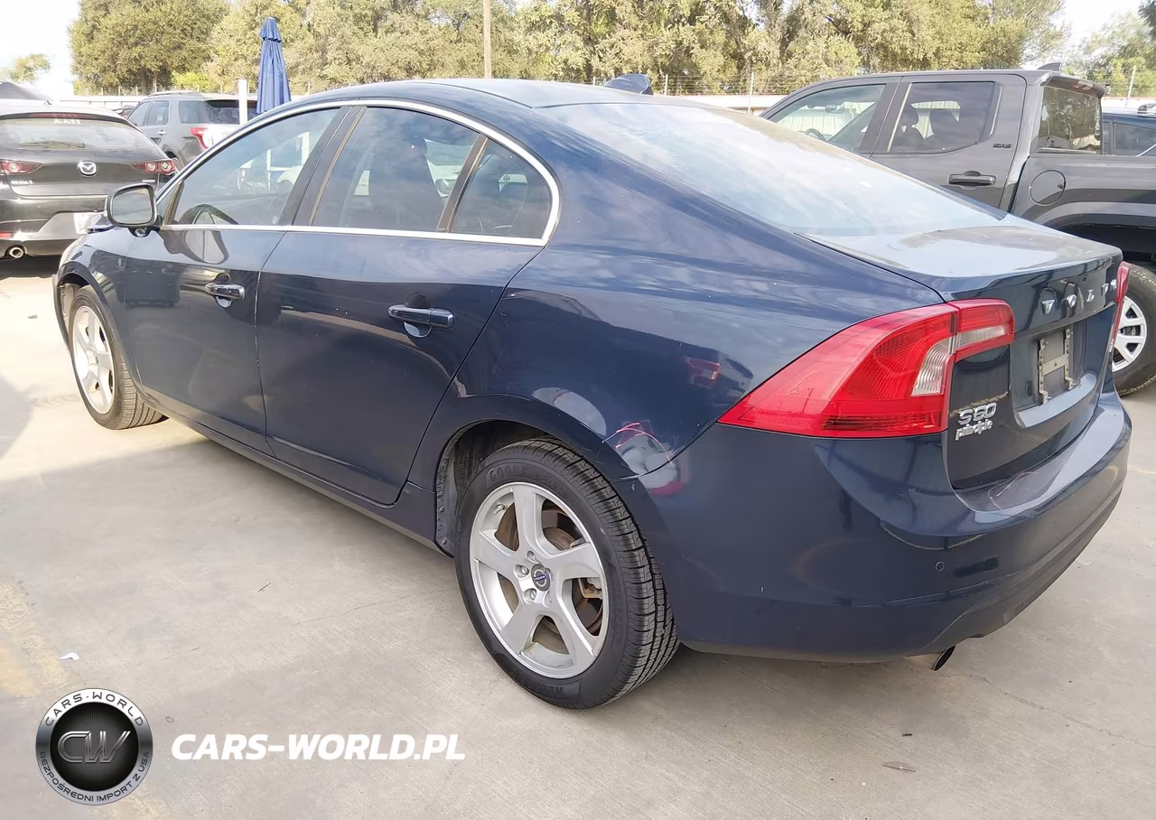 2012 Volvo S60 T5 VIN:YV1622FS1C2042219 - 3
