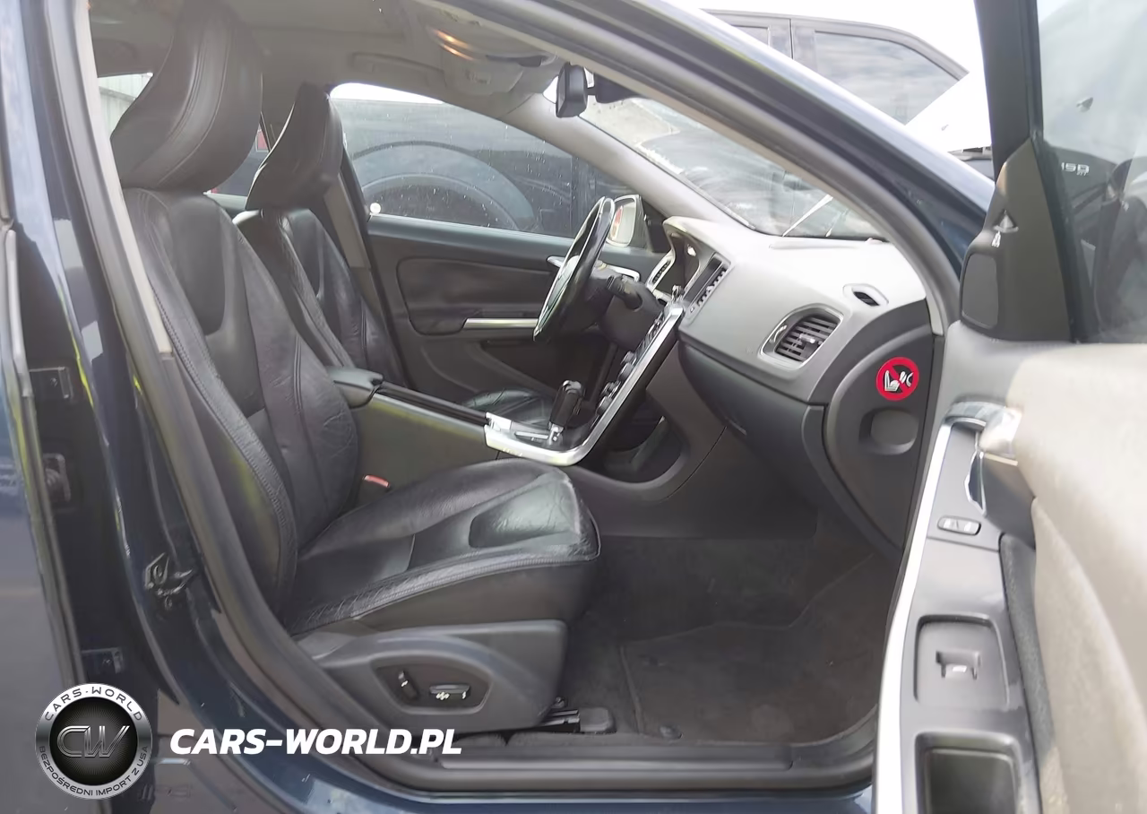 2012 Volvo S60 T5 VIN:YV1622FS1C2042219 - 5