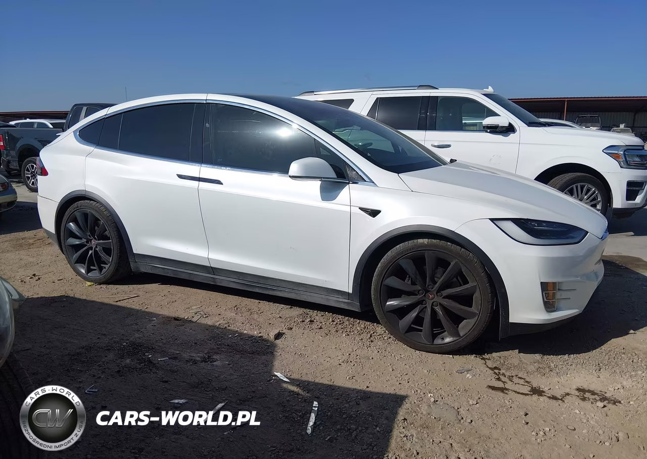 2018 Tesla Model X 100D-75D-P100D VIN:5YJXCBE20JF135526 - 14