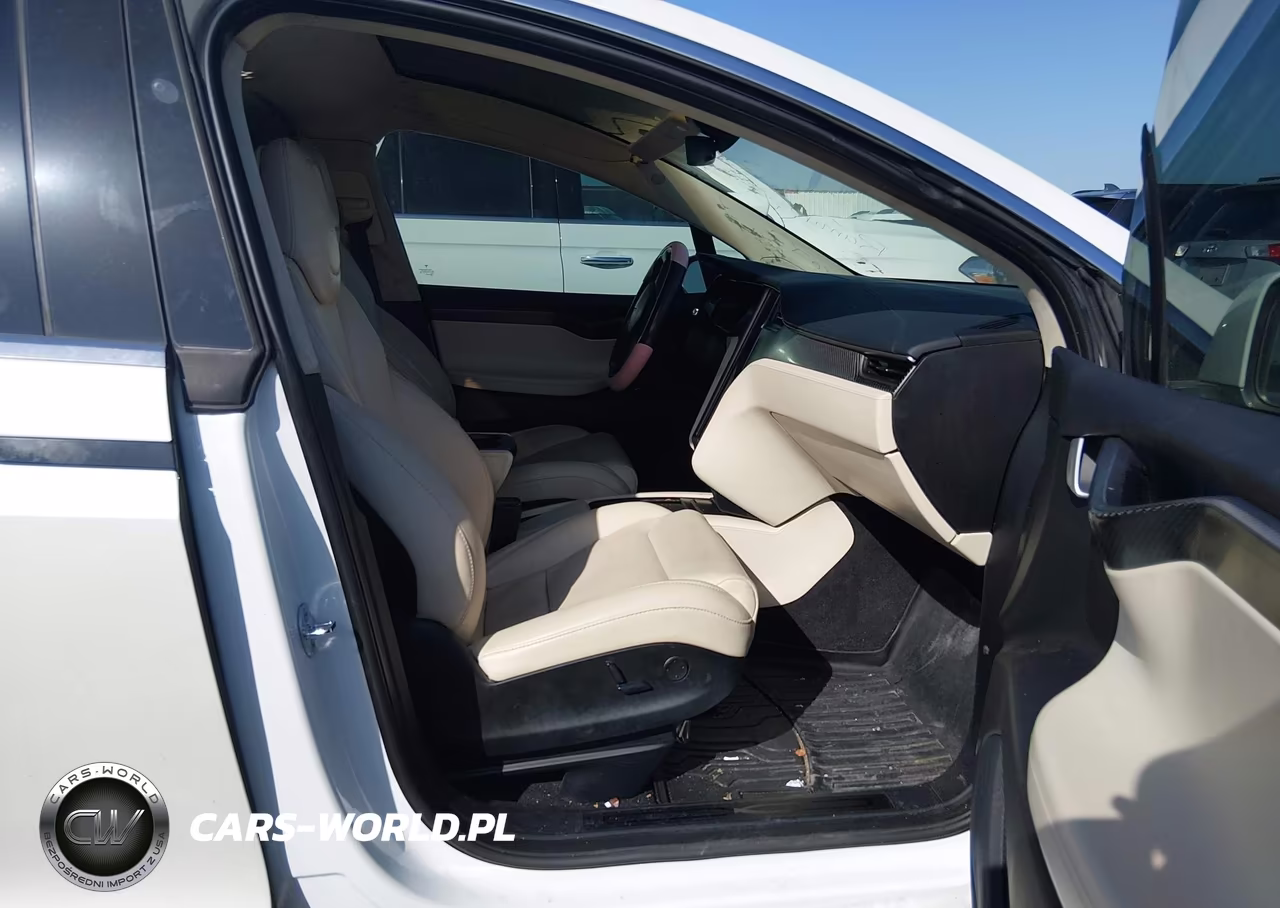 2018 Tesla Model X 100D-75D-P100D VIN:5YJXCBE20JF135526 - 5