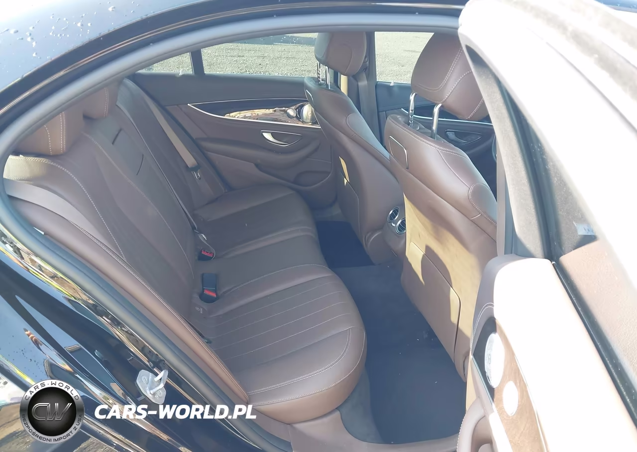 2018 Mercedes-Benz E 300 4Matic VIN:WDDZF4KBXJA440336 - 8