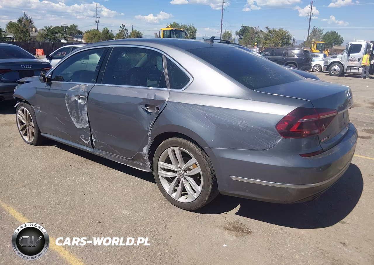 2018 Volkswagen Passat 2.0T Se VIN:1VWBA7A32JC012591 - 3
