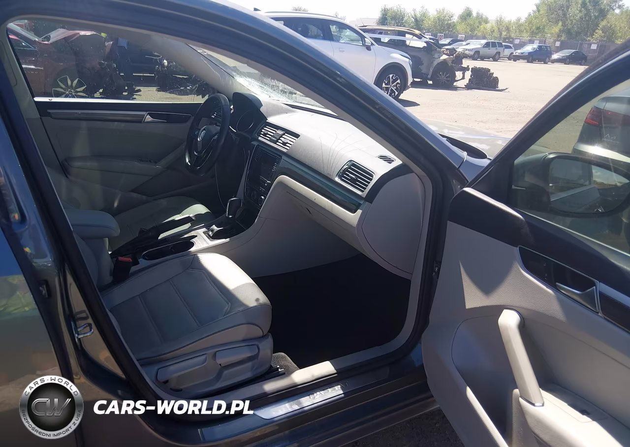 2018 Volkswagen Passat 2.0T Se VIN:1VWBA7A32JC012591 - 5