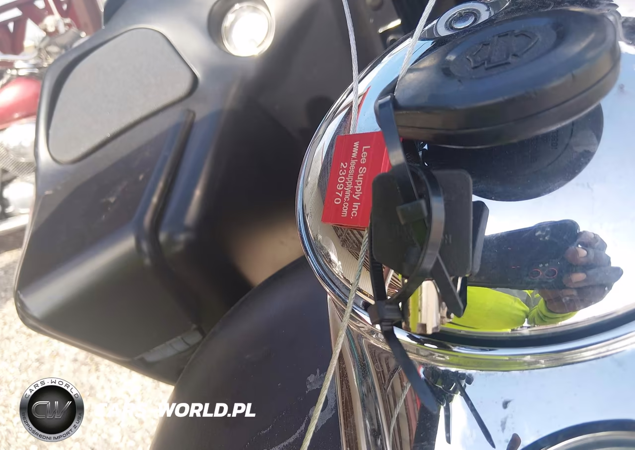 2012 Harley-Davidson Fxdwg Dyna Wide Glide VIN:1HD1GPM18CC309048 - 11