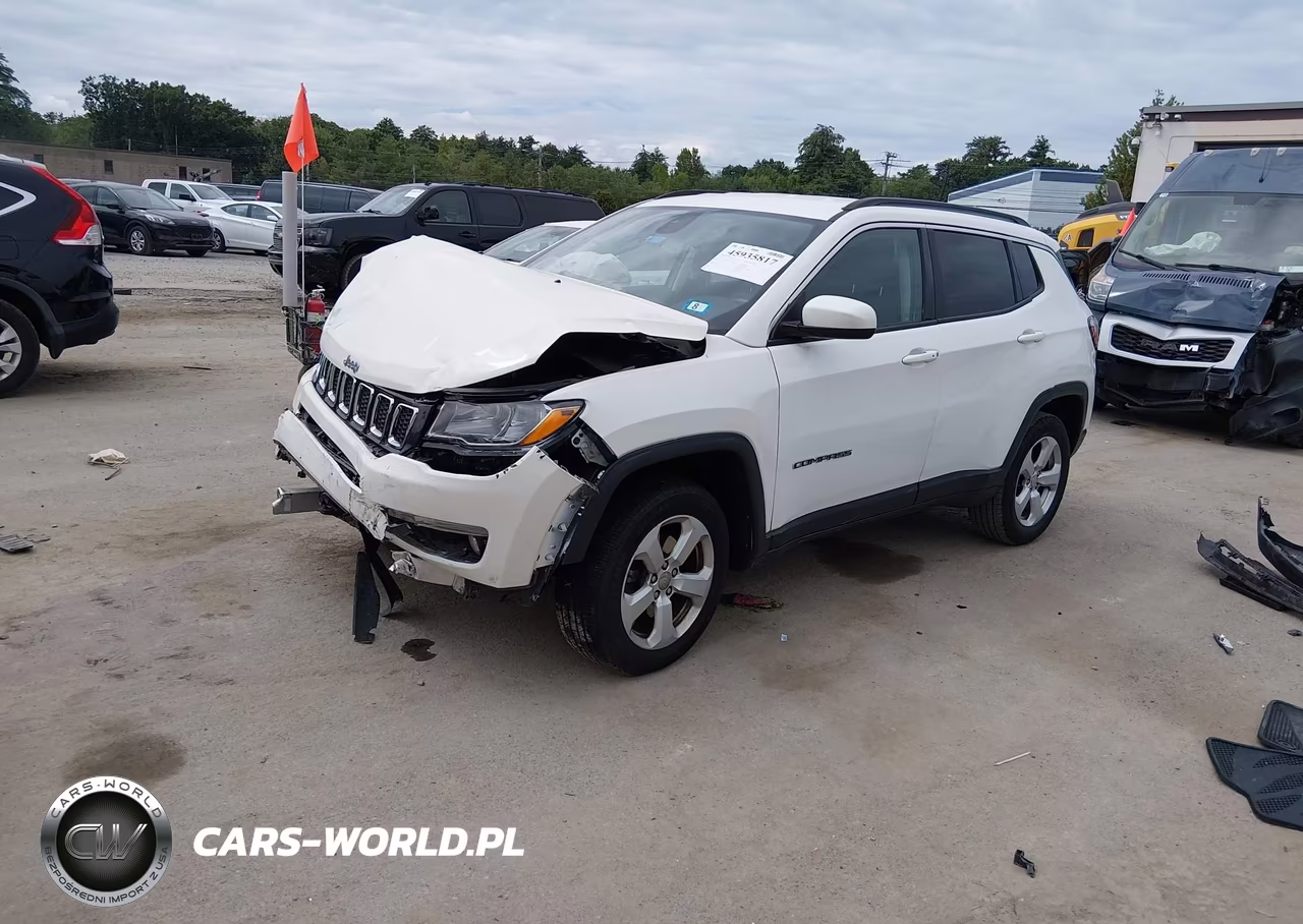 2017 Jeep New Compass Latitude 4X4 VIN:3C4NJDBB3HT642011 - 2