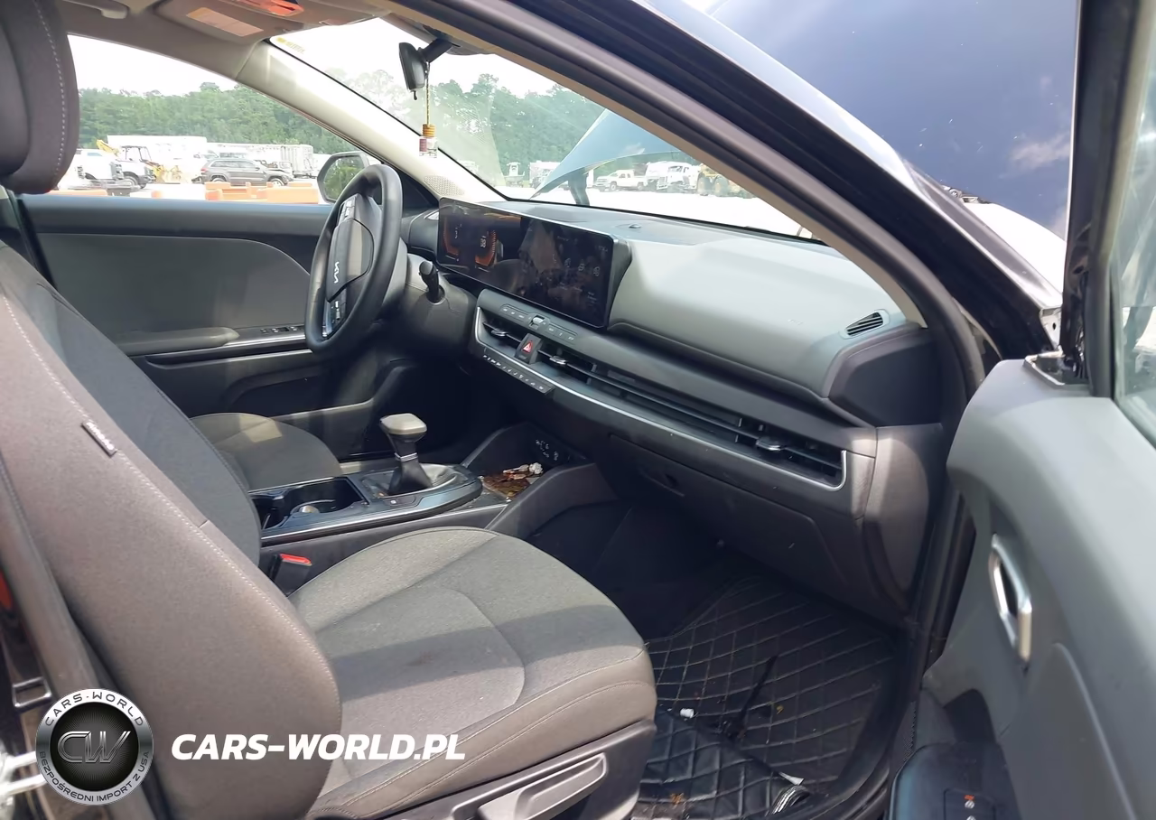 2025 Kia K4 Lx-Lxs VIN:3KPFT4DE9SE009966 - 5
