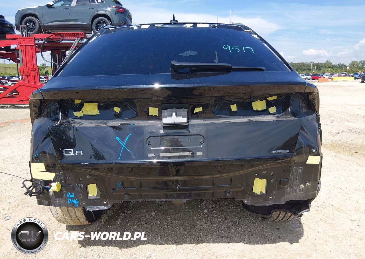 2020 Audi Q8 Premium Plus 55 Tfsi Quattro Tiptronic VIN:WA1BVAF19LD003258 - 6