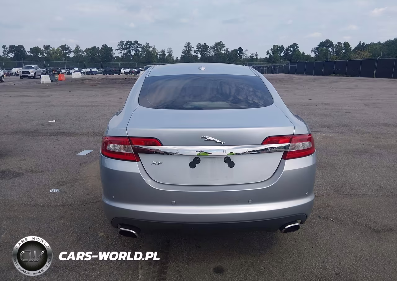2010 Jaguar Xf VIN:SAJWA0FA6AHR56627 - 17