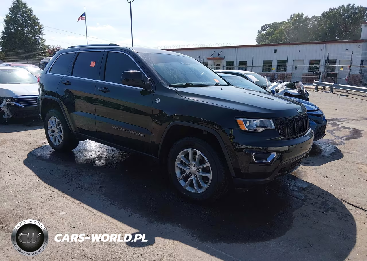 2021 Jeep Grand Cherokee Laredo E 4X4