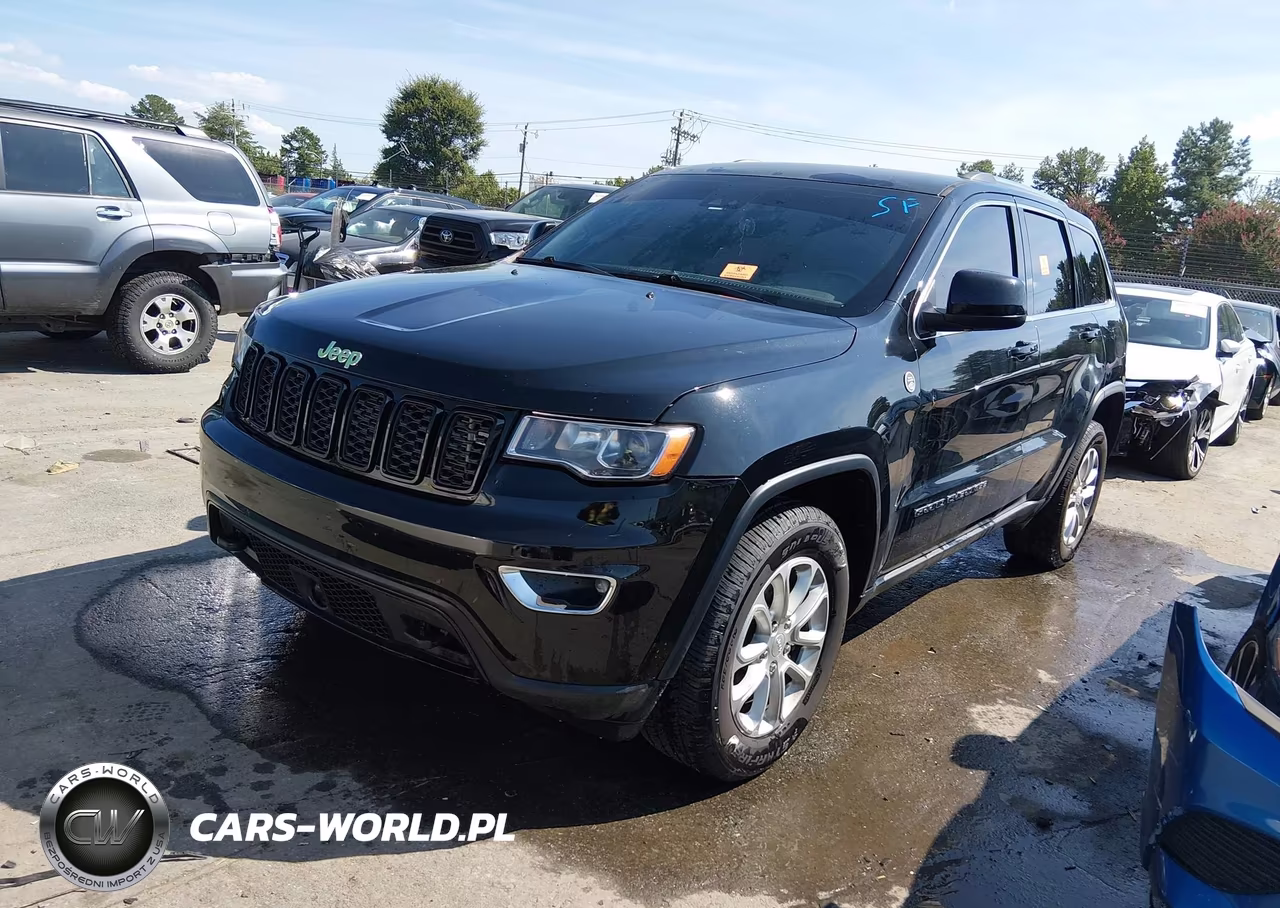 2021 Jeep Grand Cherokee Laredo E 4X4 VIN:1C4RJFAG4MC666446 - 2