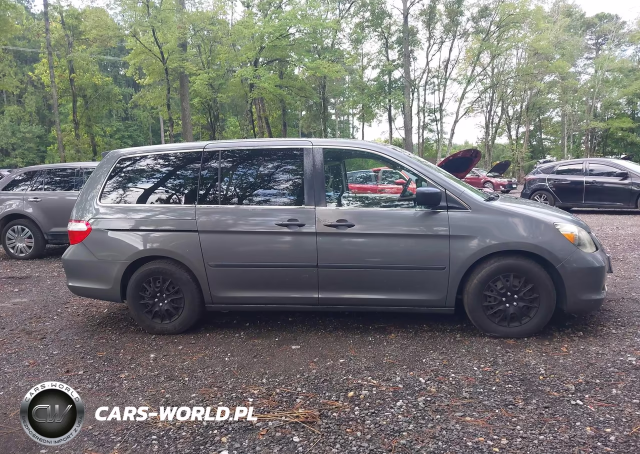 2007 Honda Odyssey Lx VIN:5FNRL382X7B068422 - 13