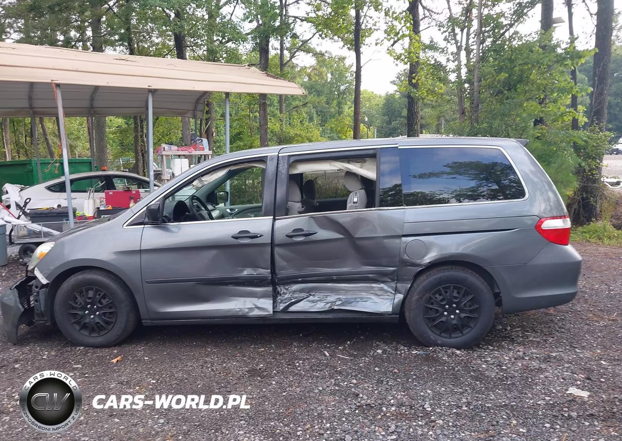 2007 Honda Odyssey Lx VIN:5FNRL382X7B068422 - 14