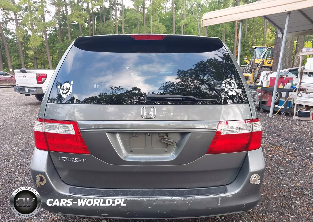 2007 Honda Odyssey Lx VIN:5FNRL382X7B068422 - 16