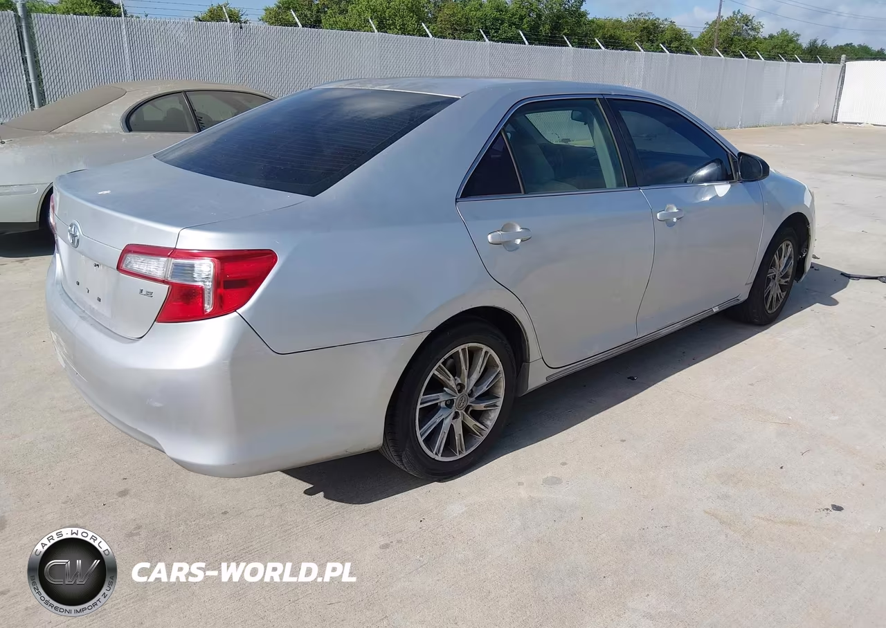 2012 Toyota Camry Le VIN:4T1BF1FKXCU169859 - 4