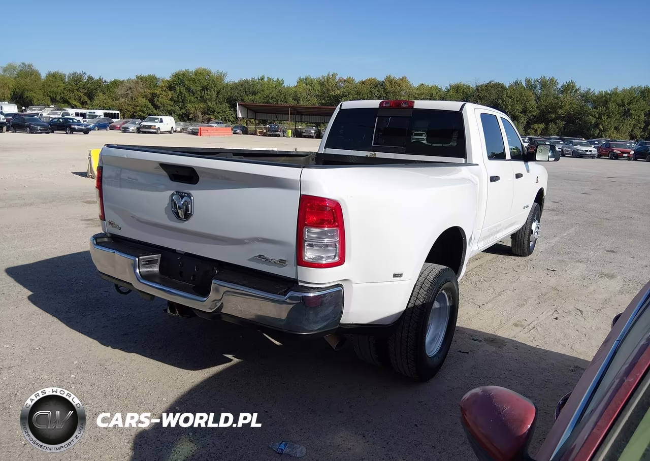 2019 Ram 3500 Tradesman VIN:3C63RRGL1KG673294 - 4