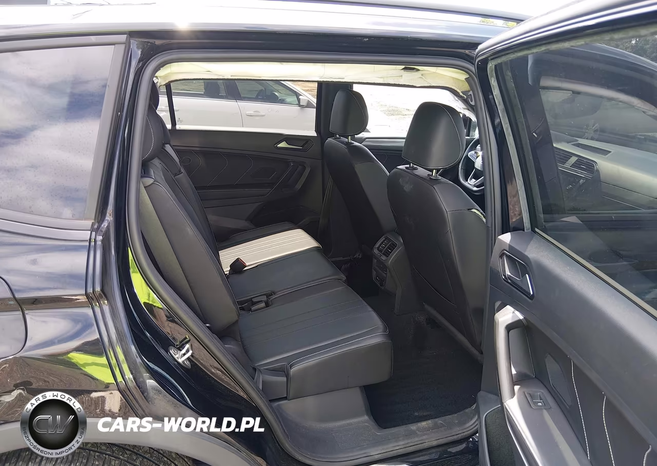 2023 Volkswagen Tiguan 2.0T Se R-Line Black VIN:3VVCB7AX3PM125997 - 8