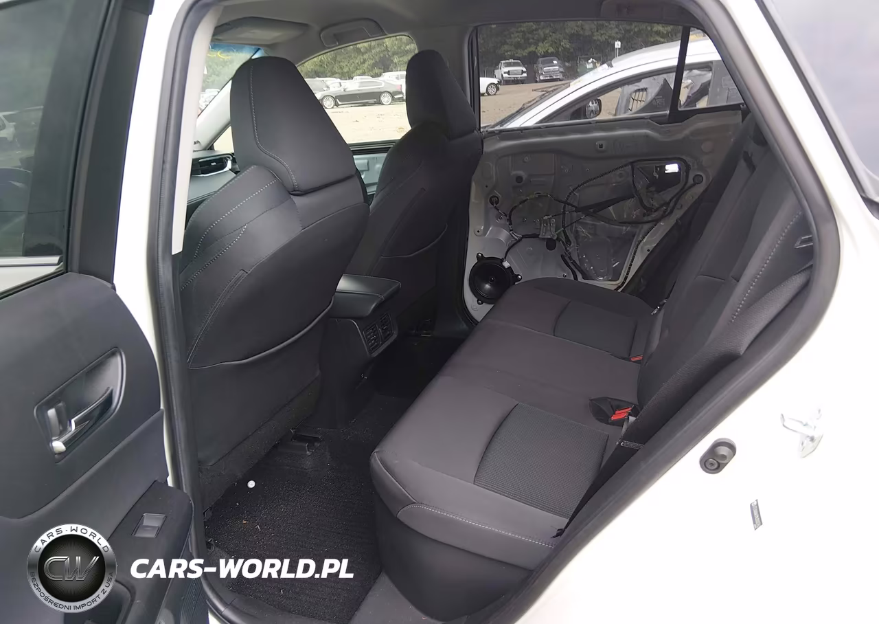 2021 Toyota Venza Le VIN:JTEAAAAH7MJ000763 - 8