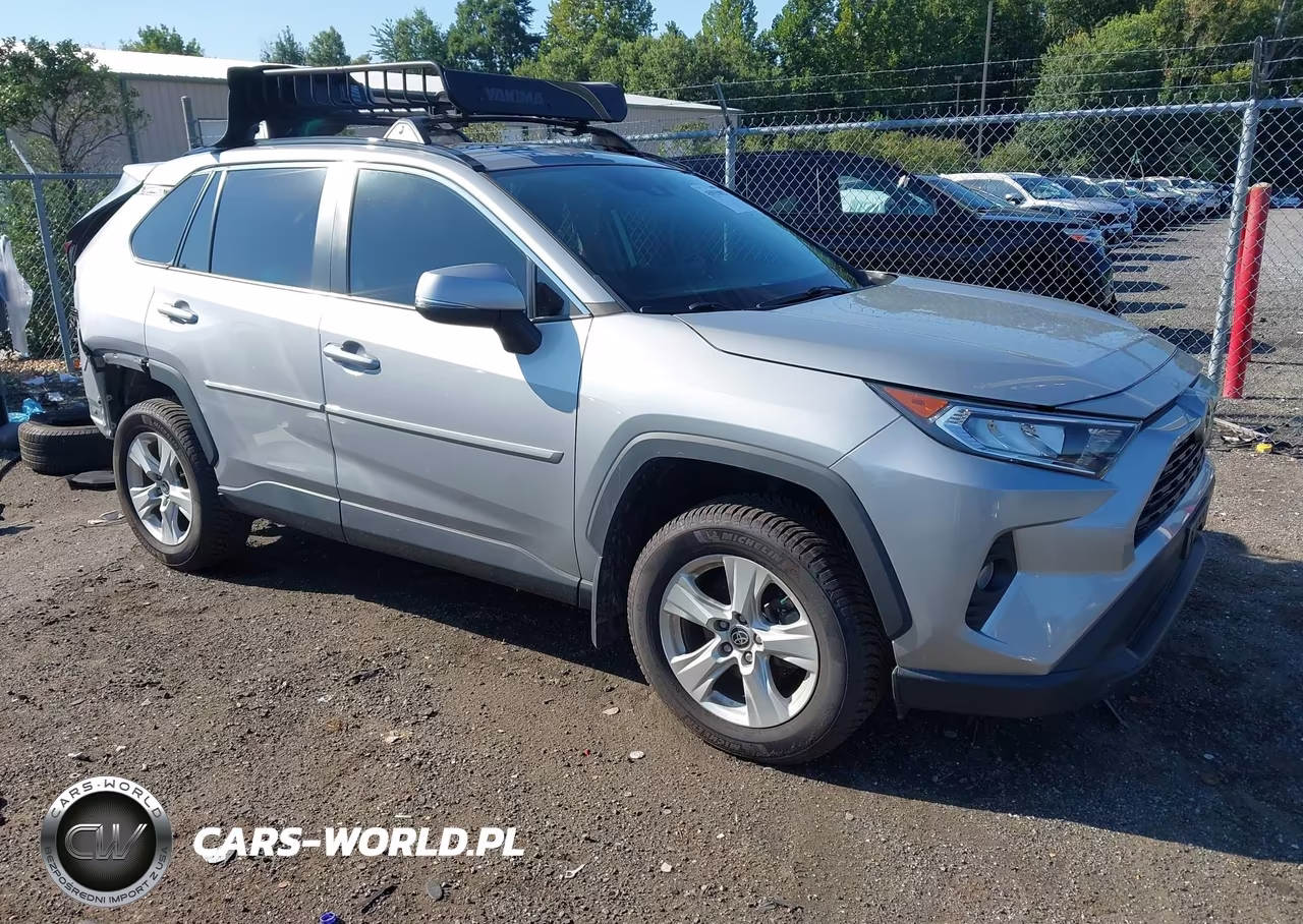 2021 Toyota Rav4 Xle – zdjęcie 1 z 17