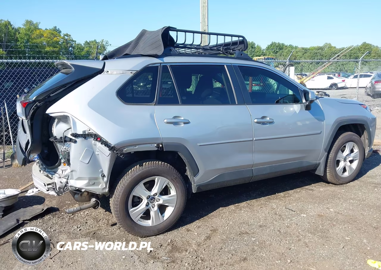 2021 Toyota Rav4 Xle VIN:2T3P1RFV2MW177766 - 4