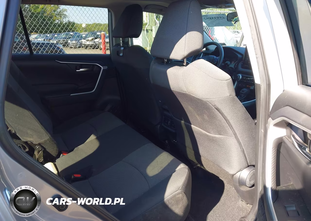 2021 Toyota Rav4 Xle VIN:2T3P1RFV2MW177766 - 8